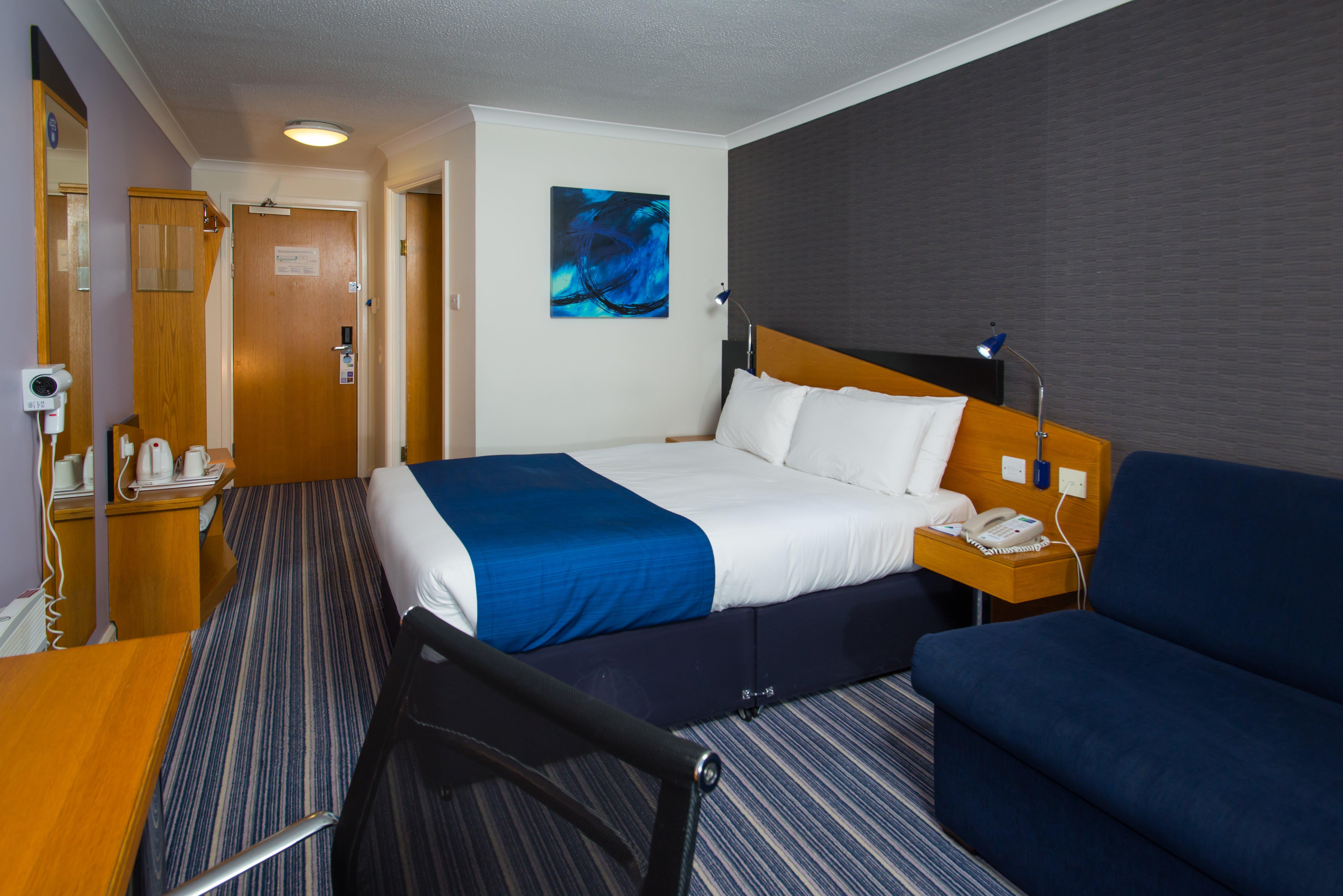 Holiday Inn Express Northampton - South By Ihg Exteriér fotografie