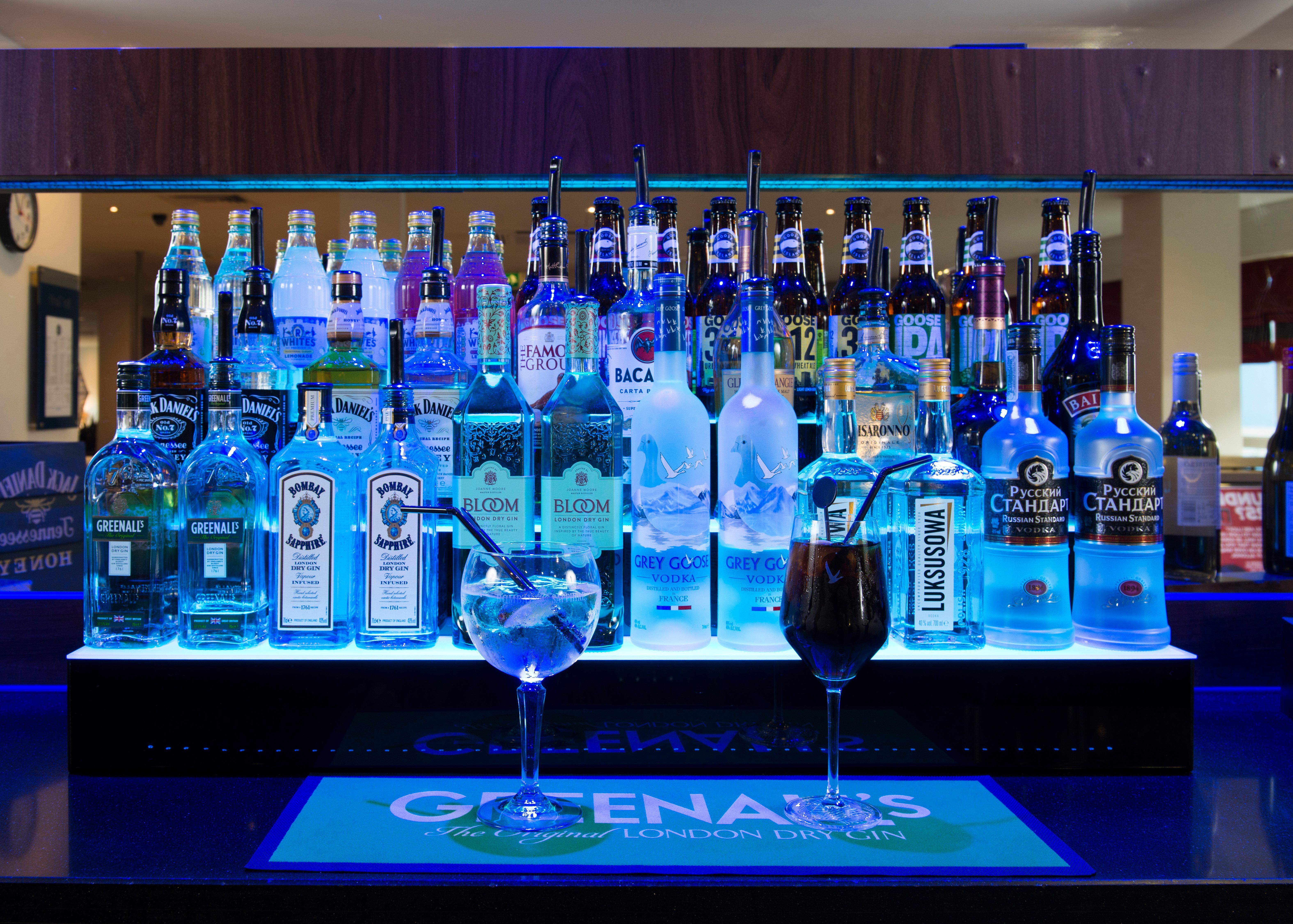 Holiday Inn Express Northampton - South By Ihg Exteriér fotografie