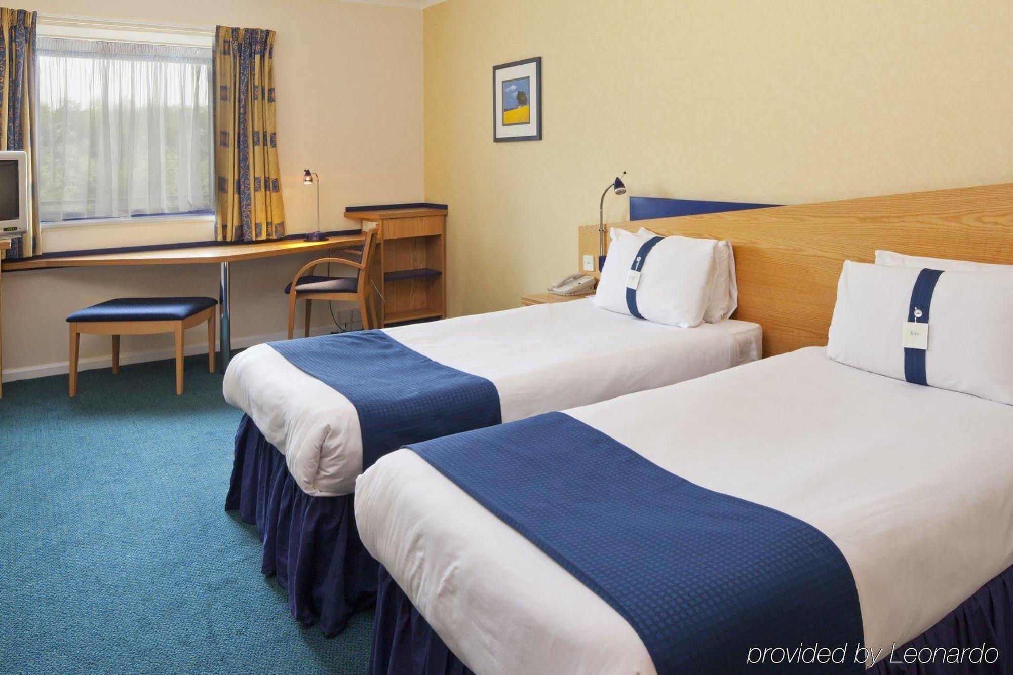 Holiday Inn Express Northampton - South By Ihg Exteriér fotografie