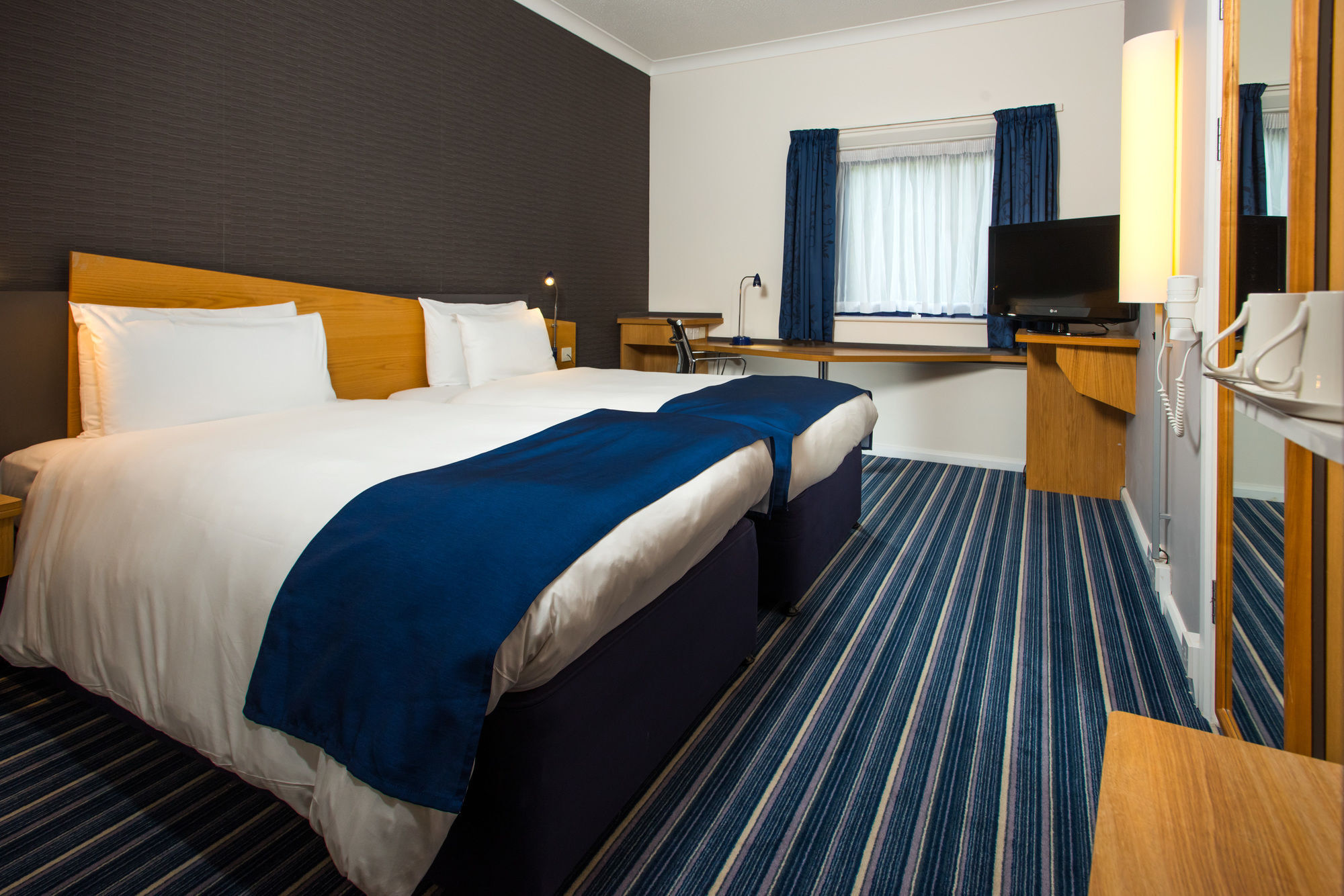 Holiday Inn Express Northampton - South By Ihg Exteriér fotografie